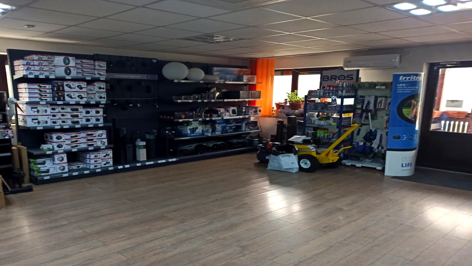 hidrotechnika-despre-noi-showroom